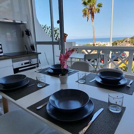 Ocean Apartment Адехе Екстериор снимка