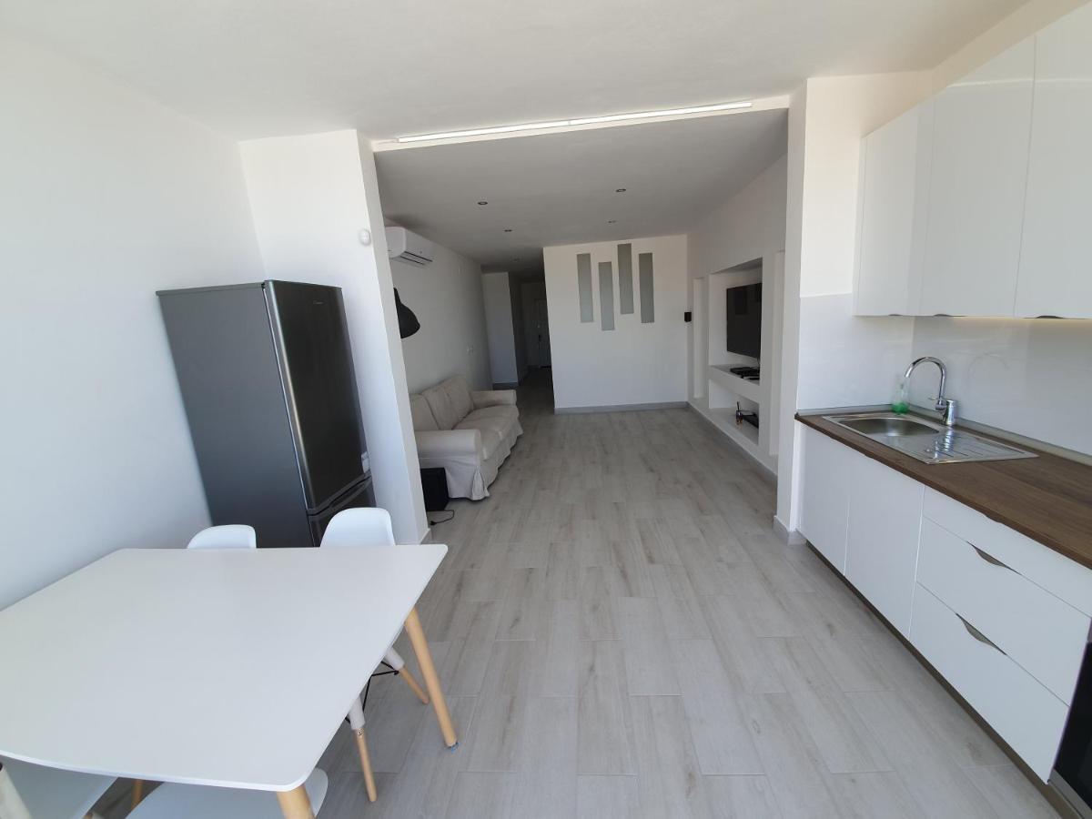 Ocean Apartment Адехе Екстериор снимка