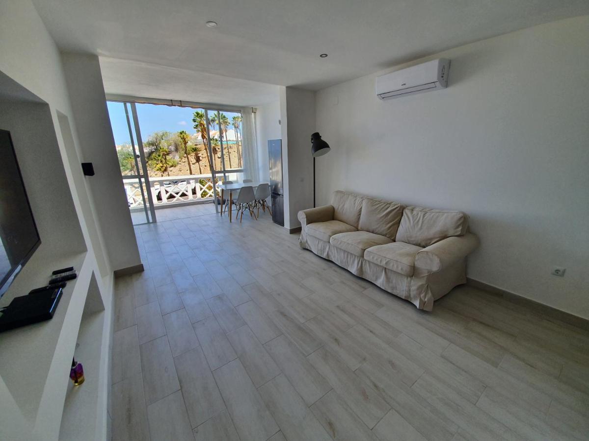 Ocean Apartment Адехе Екстериор снимка